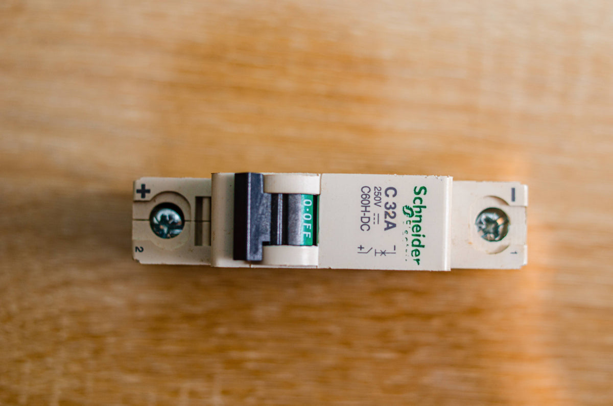 DC 32A Schneider-type Breaker (1 Pole)