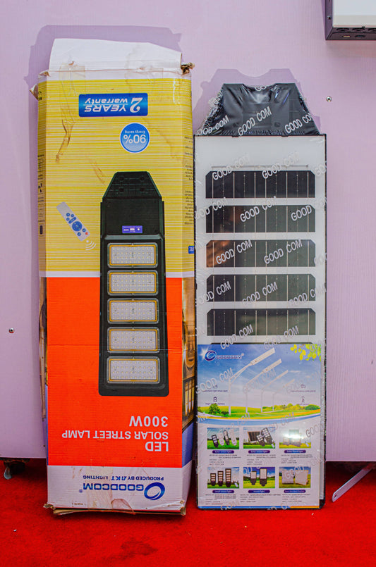 Goodcom 300W LED Solar Street Lamp